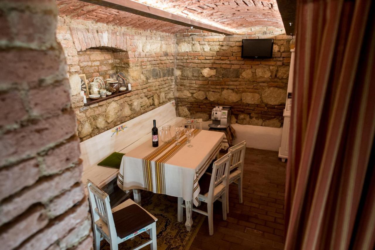 Apartment Nicopole Art & Wine *